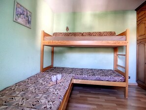1 bedroom, free Internet