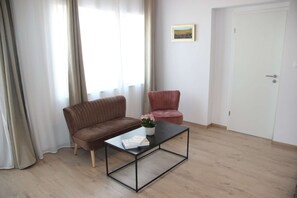 TV - Apartment in Rovinjsko Selo for 6 persons (Rovinjsko Selo)