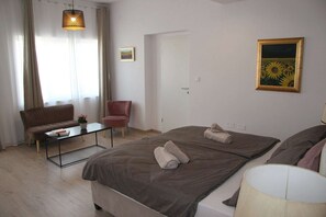 2 bedrooms, WiFi, bed sheets - Apartment in Rovinjsko Selo for 6 persons (Rovinjsko Selo)