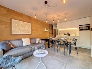TV, stereo - Modern 2-room apt · 6 pers · Near slopes · South/West balcony (Saint-Martin-de-Belleville)
