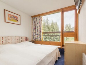 2 bedrooms, free WiFi - 3-room apartment, balcony, free wifi, 6/7 people, Les Arcs 1800 (Les Arcs 1800)