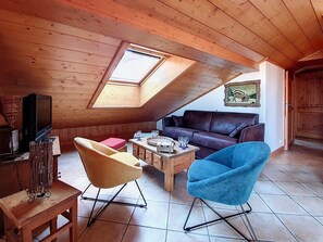 TV - Spacious apartment near slopes with balcony for 8 people (Les Menuires)