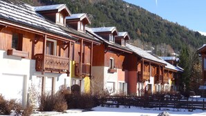 Unclassified image, 2 of 18, button - Spacious chalet 8 pers, near slopes, Wifi, pets allowed (La Salle-les-Alpes)