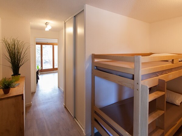 Free WiFi - Cozy studio at the slopes with free Wi-Fi (Briançon)