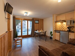 Fernseher