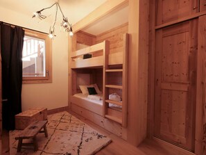 3 Schlafzimmer, Schreibtisch, kostenloses WLAN