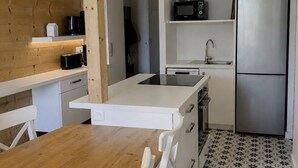 Private kitchen - Cozy 3-room apartment, 6/7 pers, WiFi, near station (Les Arcs 2000)