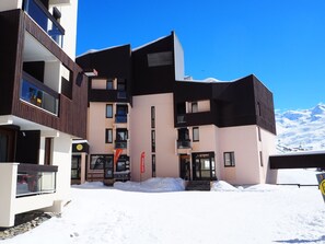 Exterior - Cozy studio in Les Menuires with balcony and wifi access (Les Menuires)
