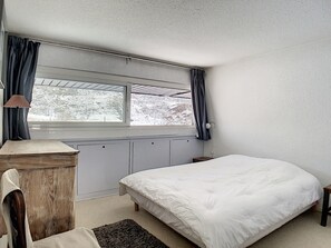 1 bedroom - Modern Duplex in Les Menuires · Sleeps 6 · Ski-in/Ski-out (Les Menuires)
