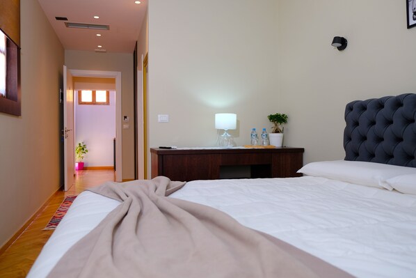 2 bedrooms, WiFi