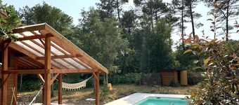 Chalet beneath the Oaks - Pool, Spa & Coastal Escape