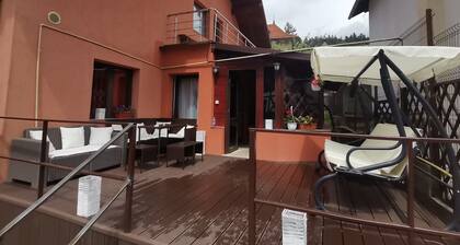 Vila romantic whit play ground for kids