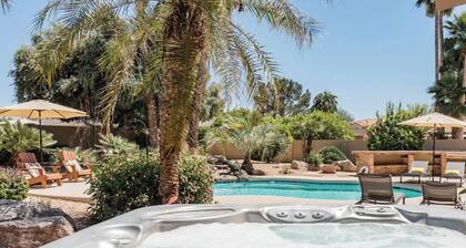 Grand Palms - Luxury Scottsdale Estate w/ Pool
