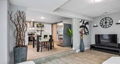 2 bedroom House in Clearwater w/access to Swimming Pool