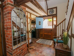 Cottage | Interior - 46-47 Lydbury North (Lydbury North)