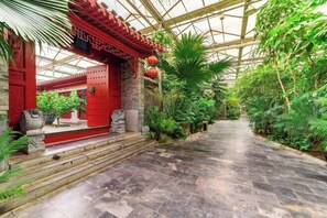 Exterior detail - Succeed Hotel (Tangshan)