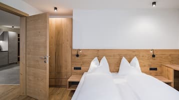 2 bedrooms, free WiFi, bed sheets, wheelchair access