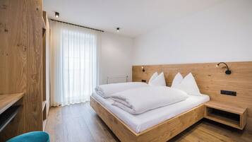 2 makuuhuonetta, ilmainen Wi-Fi, vuodevaatteet, pääsy pyörätuolilla