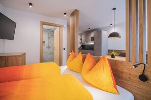 Free WiFi, bed sheets, wheelchair access