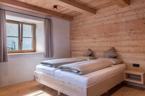 2 makuuhuonetta, ilmainen Wi-Fi, vuodevaatteet