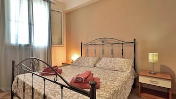 1 chambre, Wi-Fi gratuit, draps fournis