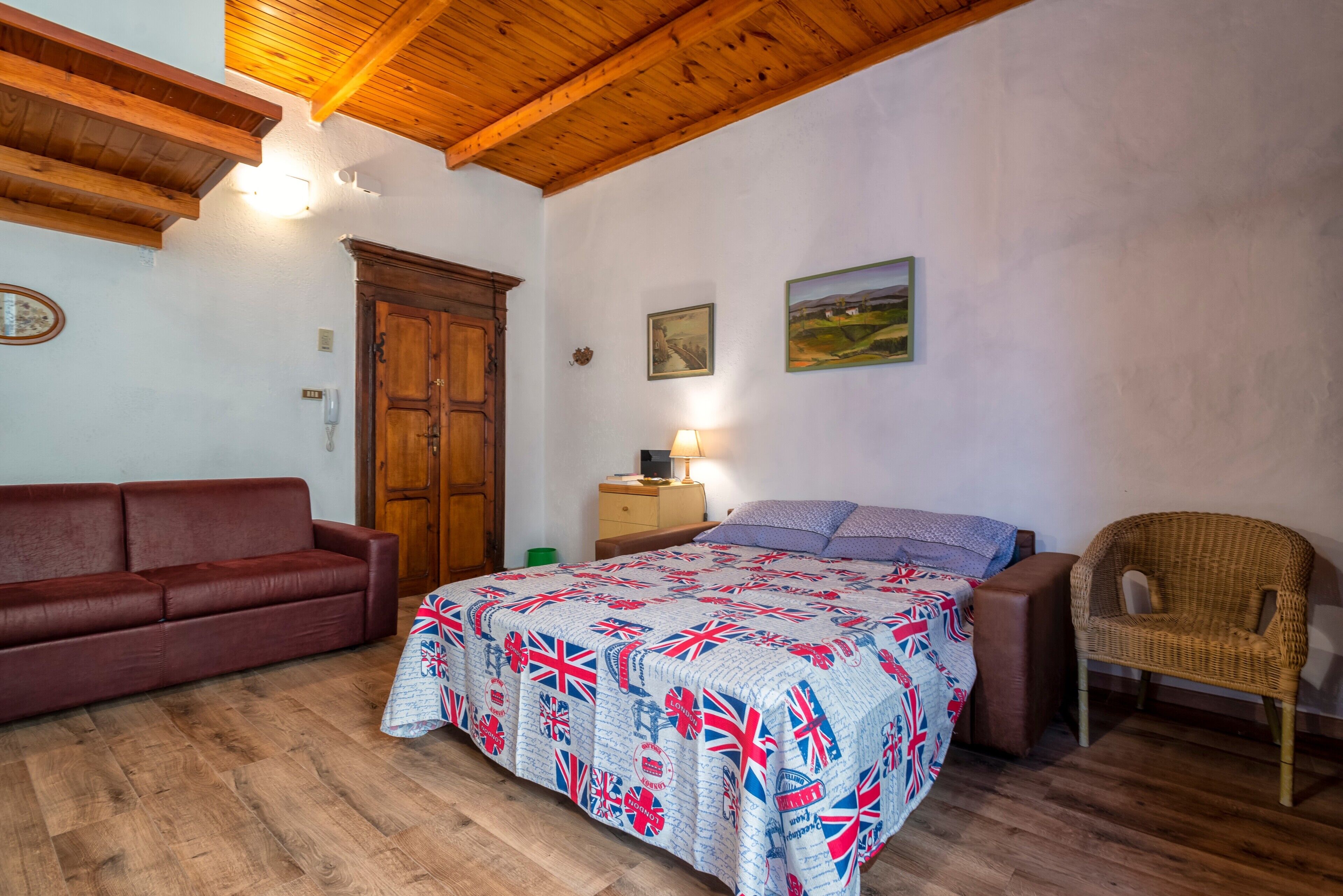 Wi-Fi gratuit, draps fournis