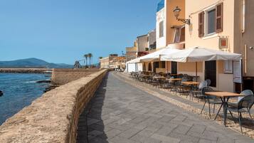 Ristorazione all'aperto