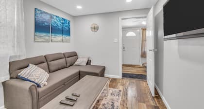 New Stylish 2-BD 1BA cottage in Seaside Heights