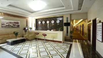 المنشأة من الداخل