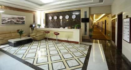 Huamei Holiday Hotel