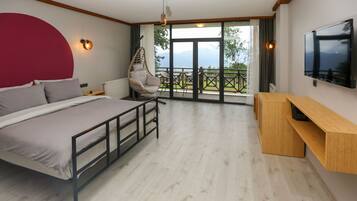 Standard Room, 2 Double Beds, Mountain View | Individually decorated, desk, laptop workspace, bed sheets