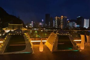 Unclassified image, 4 of 62, button - Baiyun Hotel (West Building) (Lanzhou)