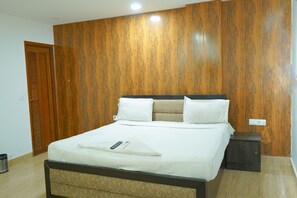 Premium bedding, free WiFi, bed sheets