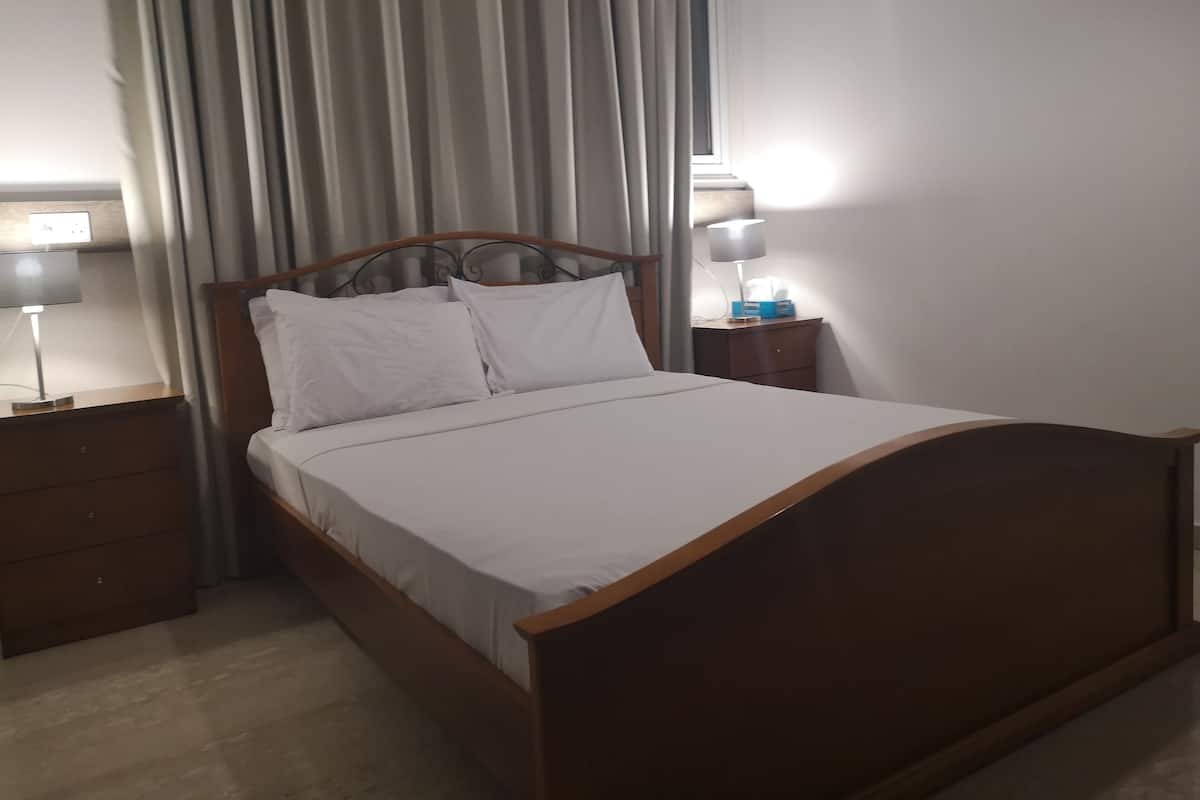 Coffres-forts dans les chambres, rideaux occultants