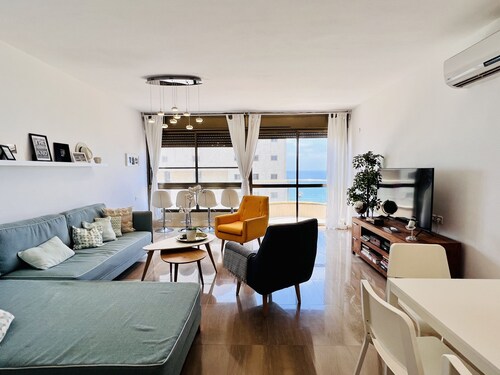 MIKLAT Elegant Apt with Balcony & Sea View by FeelHome