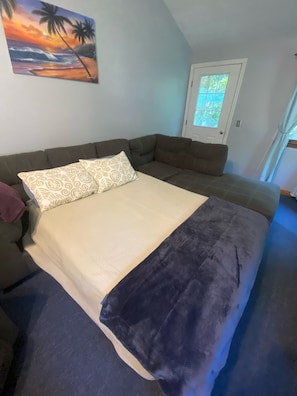 1 bedroom, travel crib, free WiFi, bed sheets