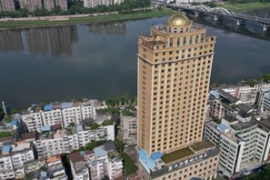 Unclassified image, 3 of 76, button - Taihe Millennium Hotel (Leshan)