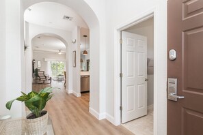 منزل - عدة أسرّة - بمغطس ساخن | المنشأة من الداخل