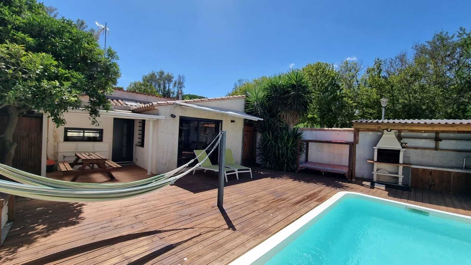 Piscina a l'aire lliure 