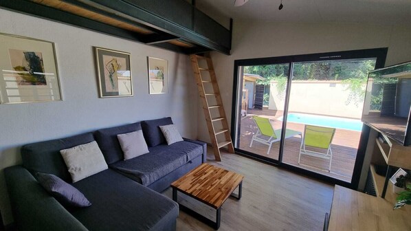 Téléviseur connecté, foyer