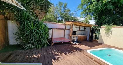 Small villa with private pool - 15 minutes from the beaches - 6 people