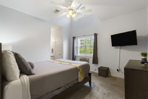 Condo, Multiple Beds, Balcony, Golf View (Holiday Ridge Retreat 10) | 2 bedrooms, individually decorated, individually furnished, free WiFi