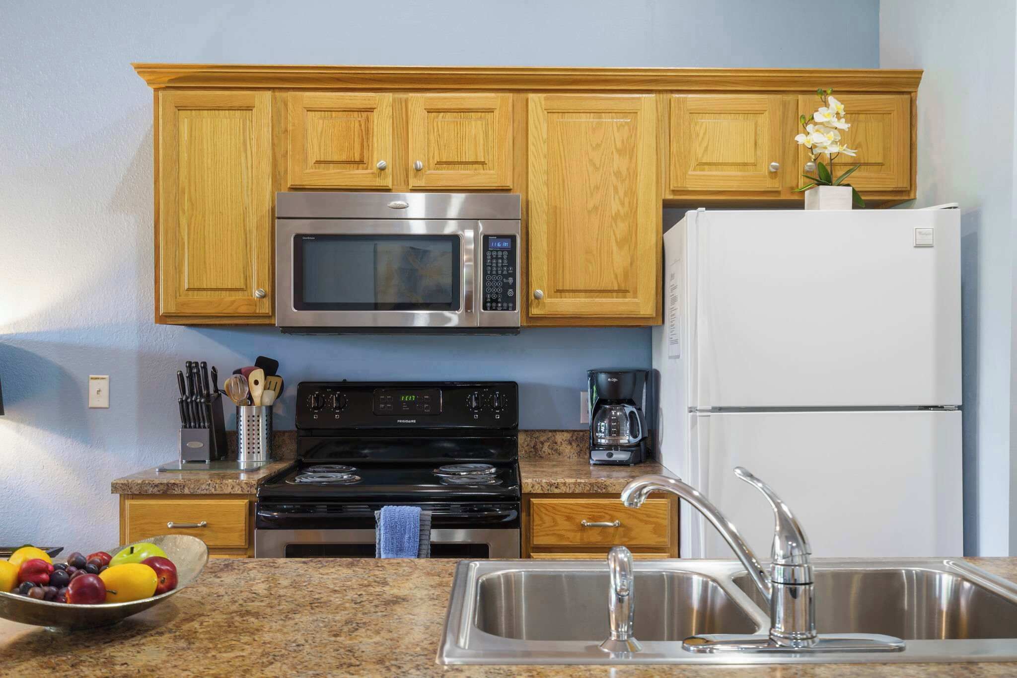 公寓客房, 多張床, 陽台, 花園景觀 (Holiday Ridge Retreat Duo) | 私人廚房 | 咖啡機/沖茶器