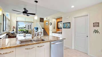 Townhome, Multiple Beds, Patio, Garden View (Na Hale O Keauhou #I1) | Interior
