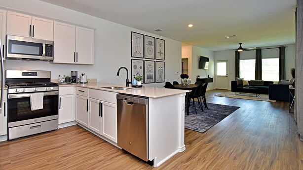 House, Multiple Beds, Kitchen | Private kitchen