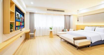 Ming Chao Holiday Hotel