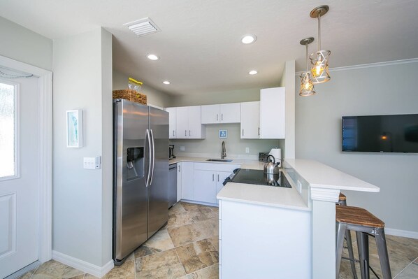 Fridge, microwave, oven, stovetop - Bikinis and Board Shorts A: Private pool, 2-mins to beach! (Holmes Beach)