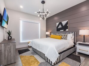 4 habitaciones, tabla de planchar con plancha y wifi gratis 