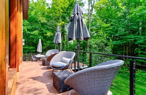 Terrace/patio - Luxurious Modern Home Steps to Gondola & Village (Stratton)