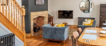 Luxury City Centre Accommodation Sleeping 2